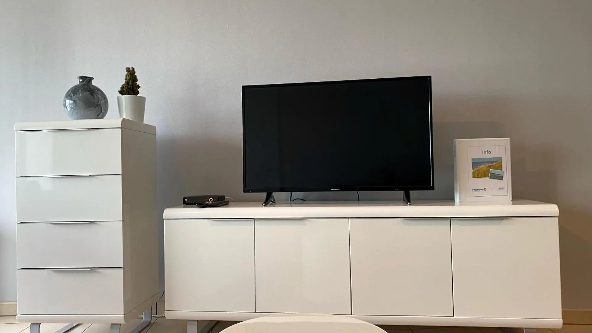 Apartment Apartment 302 By Interhome Bredene