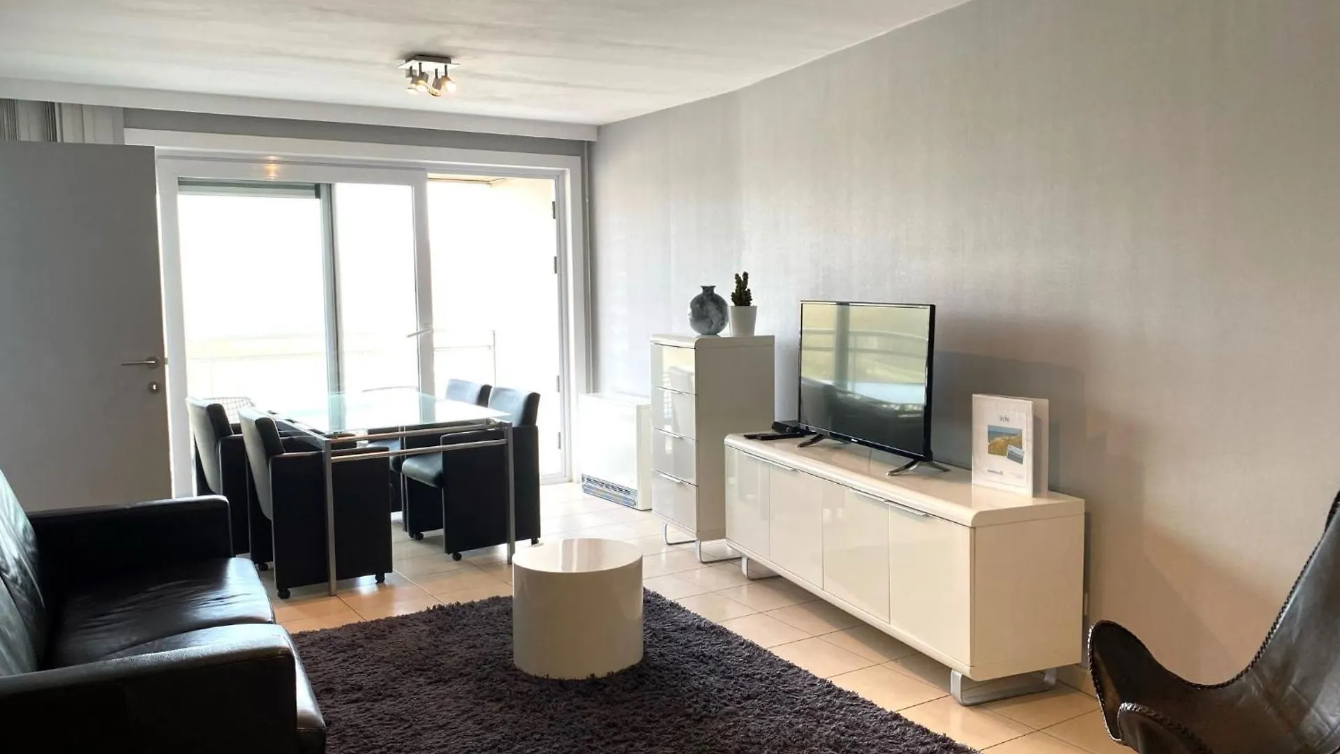 Apartment Apartment 302 By Interhome Bredene
